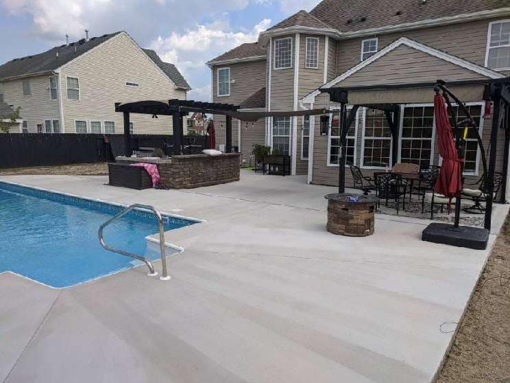 chesapeake pool builders custom